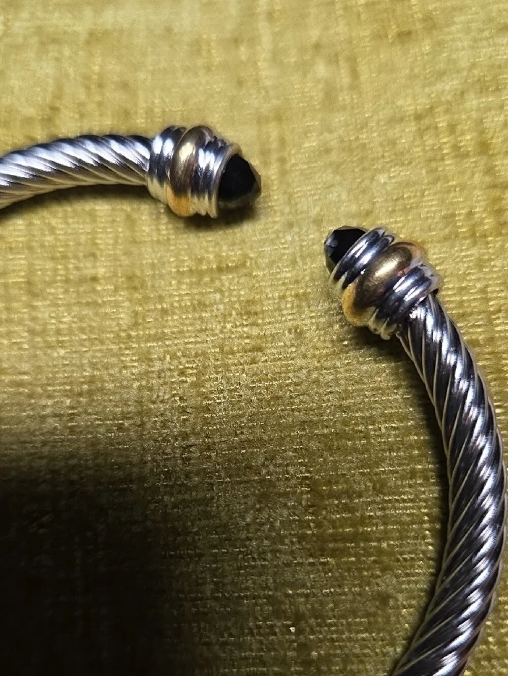 (Black) Twisted Cable Cuff Bracelet with Black Tips